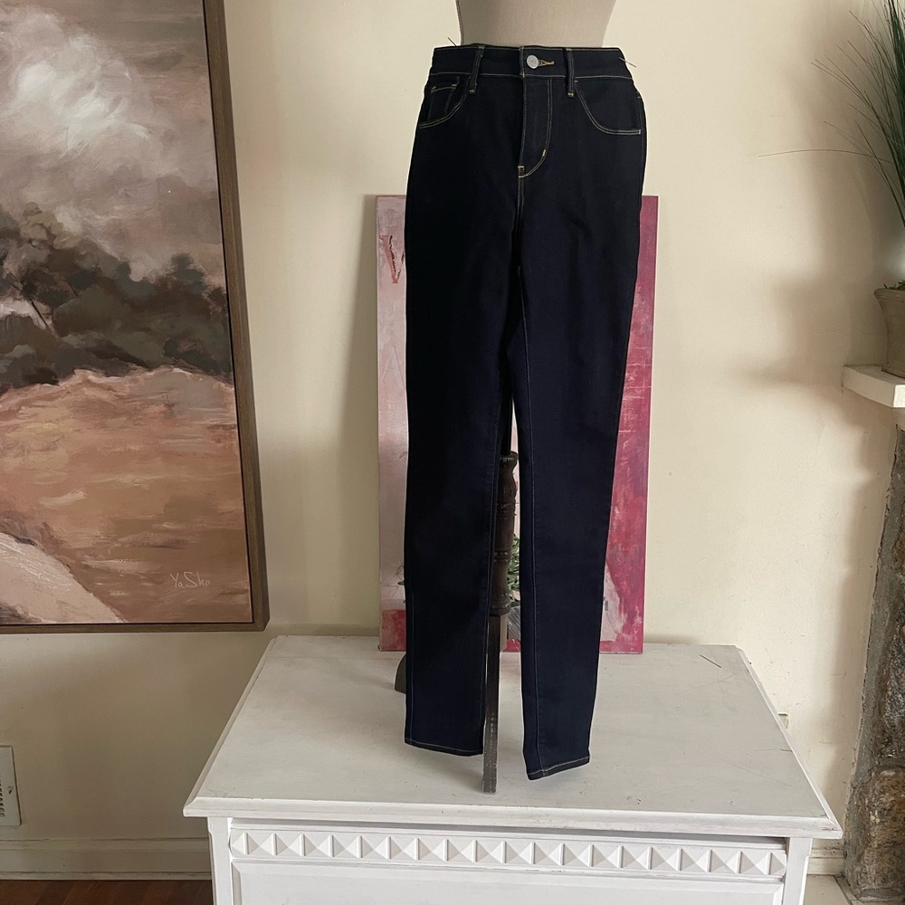 Levi’s High Rise Skinny Jeans